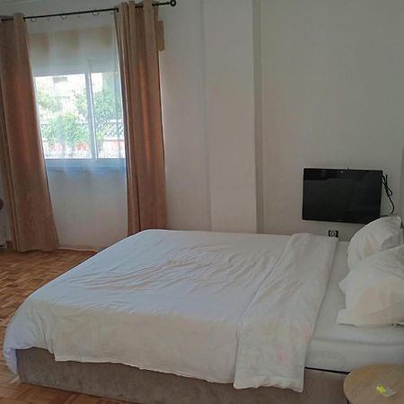 Rooms 10 Mins Walk From Train Station! Agualva-Cacem Dış mekan fotoğraf