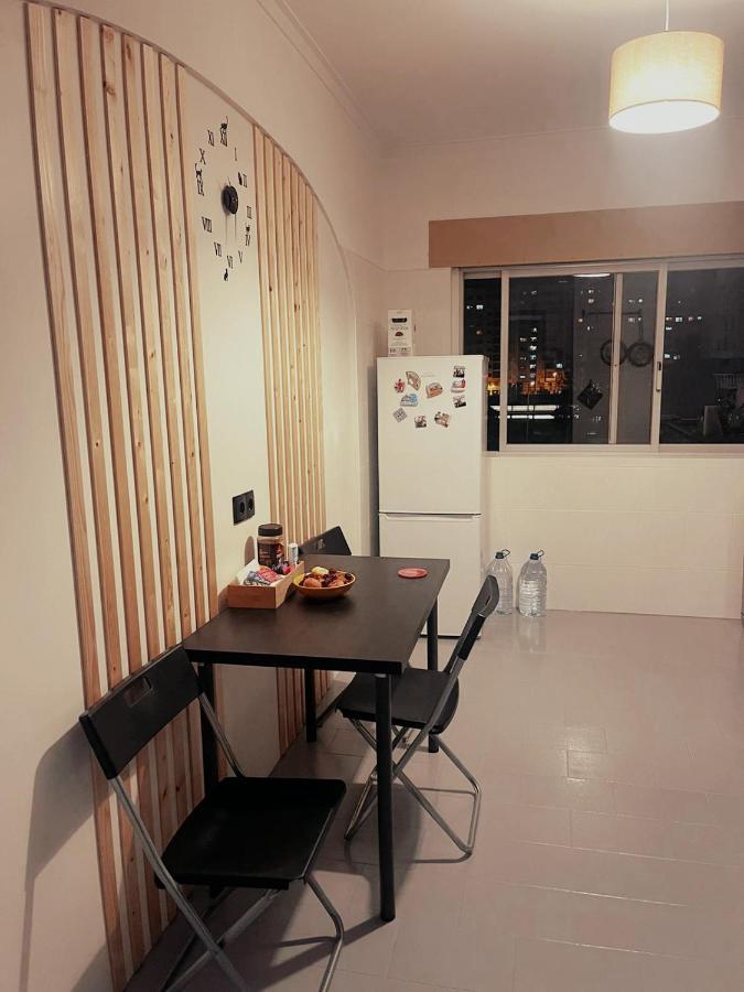 Rooms 10 Mins Walk From Train Station! Agualva-Cacem Dış mekan fotoğraf