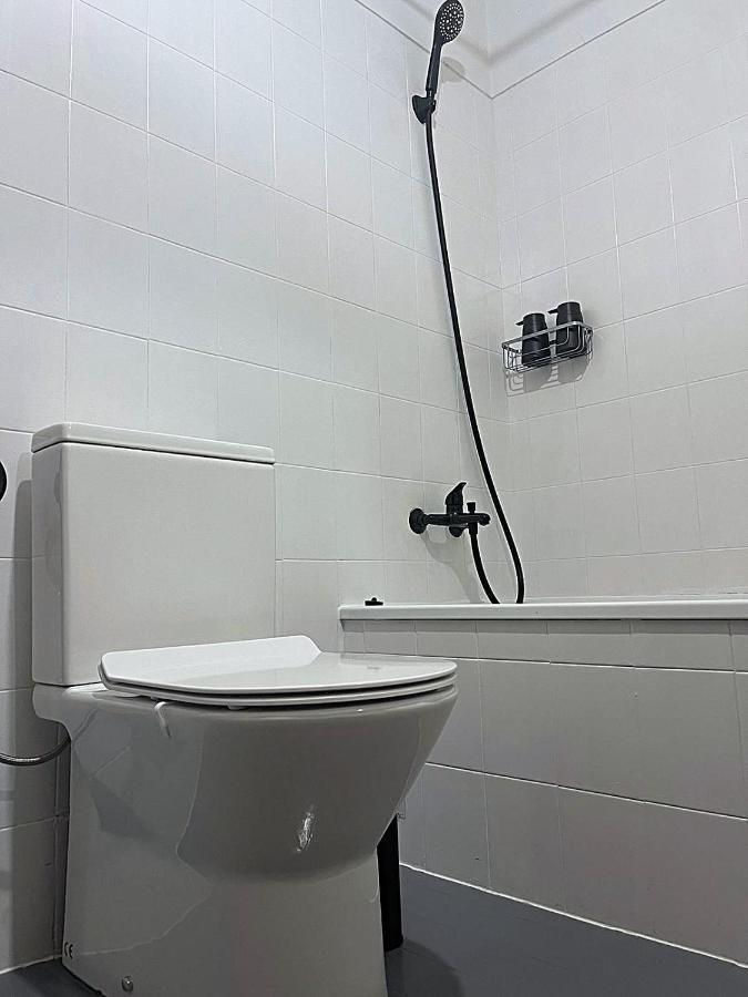 Rooms 10 Mins Walk From Train Station! Agualva-Cacem Dış mekan fotoğraf
