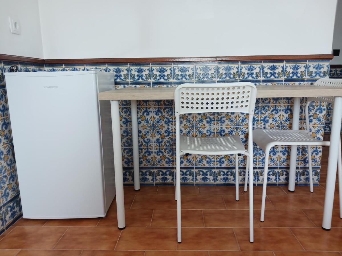 Rooms 10 Mins Walk From Train Station! Agualva-Cacem Dış mekan fotoğraf