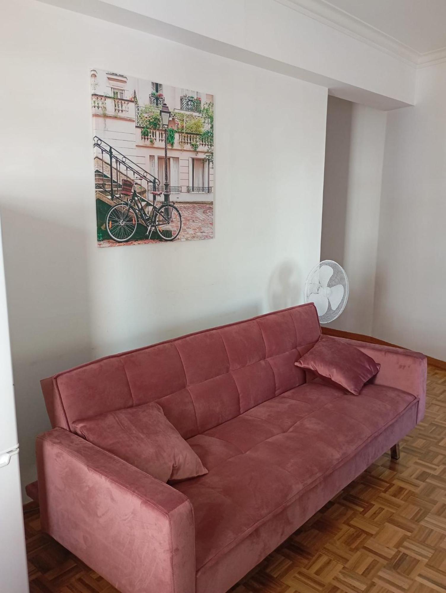 Rooms 10 Mins Walk From Train Station! Agualva-Cacem Dış mekan fotoğraf